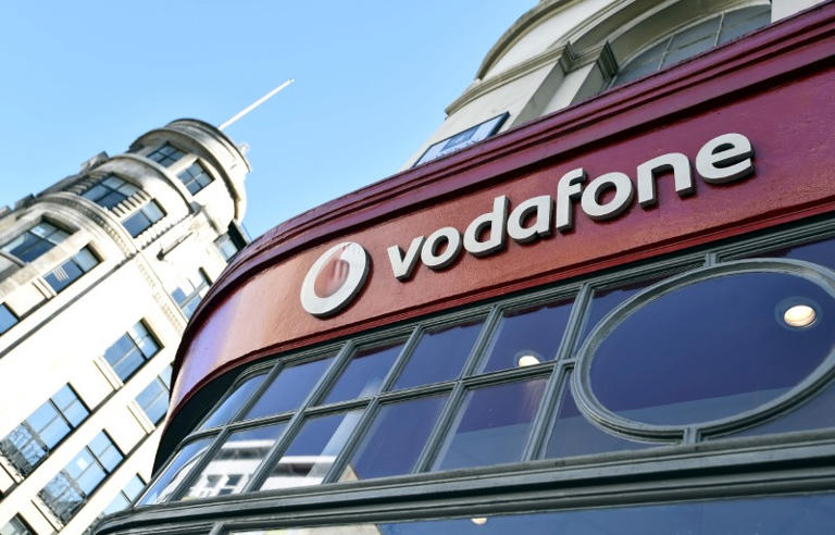 Vodafone negocia con CK Hutchison una fusión en Reino Unido