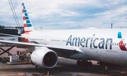 American Airlines acuerda pago millonario tras demanda colectiva