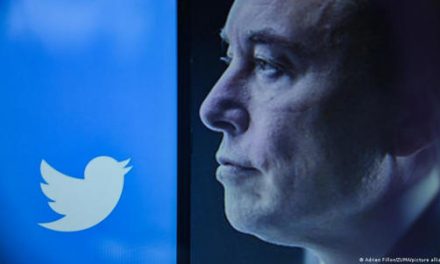 Elon Musk cobraría 20 dólares mensuales a cuentas verificadas en Twitter