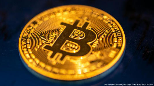 Estados Unidos pide decomisar USD 1.000 millones en #bitcoin robados a Silk Road