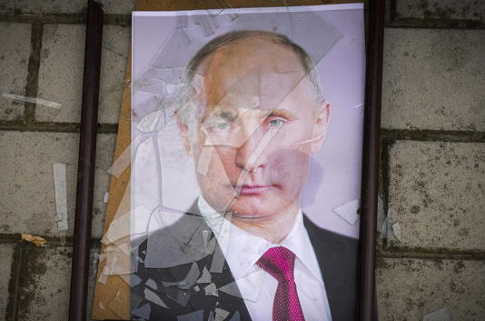 ¿Dónde está Putin? Dejando que otros den las malas noticias