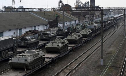 Rusia advierte de consecuencias si Estados Unidos da misiles a Ucrania