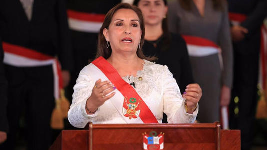 Congresistas de Perú anuncian una denuncia constitucional contra Dina Boluarte