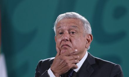 Perú ordena al embajador de México que abandone el país y lo declara persona no grata