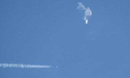 Estados Unidos derriba otro objeto volador, esta vez sobre lago Hurón