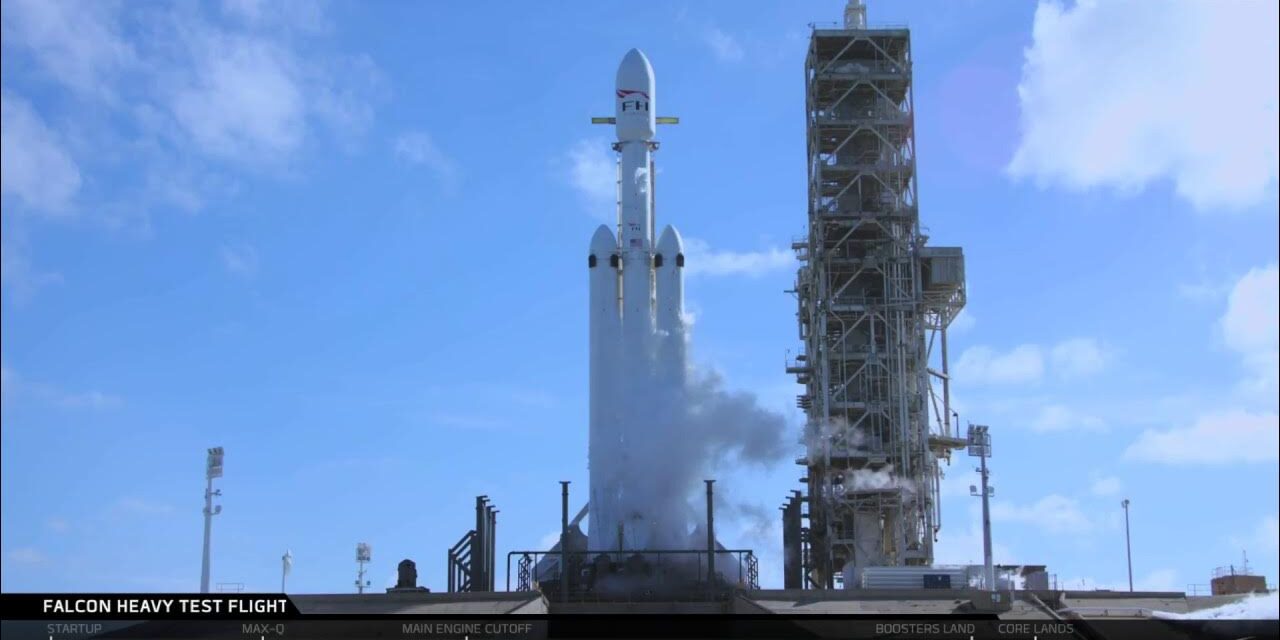 SpaceX enviará dos satélites de internet con su poderoso cohete Falcon Heavy