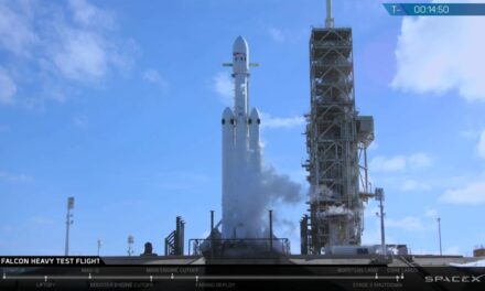 SpaceX enviará dos satélites de internet con su poderoso cohete Falcon Heavy