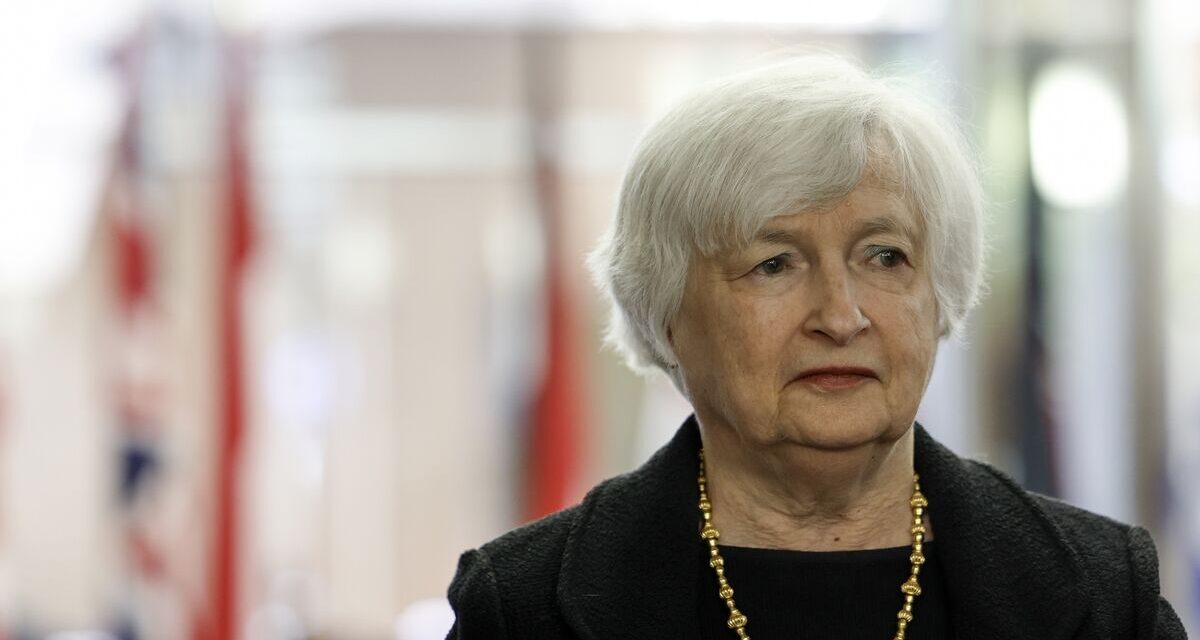 Yellen advierte que Estados Unidos podría caer en un impago de la deuda el 1 de junio