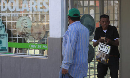 Las remesas a México crecerán un 8,9 % este año a un nivel récord, según el BBVA