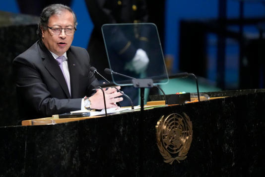 Gobierno colombiano difunde video manipulado de Petro en la ONU para incluir aplausos
