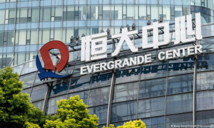 Inmobiliaria china Evergrande vuelve a cotizar en bolsa de Hong Kong