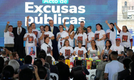 El Estado colombiano ofrece disculpas públicas a víctimas de ejecuciones extrajudiciales