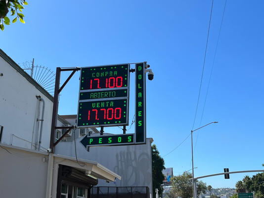 Pronostican que el dólar llegue entre 18 a 19 pesos en casas de cambio de Tijuana