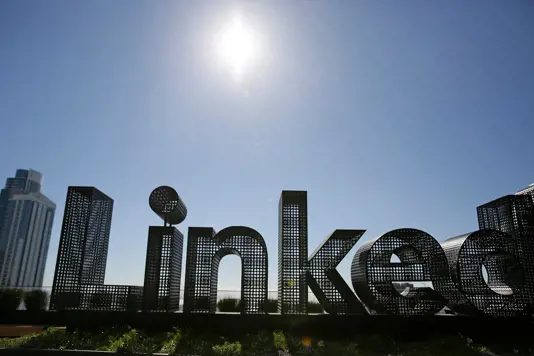 LinkedIn anuncia cese de cerca del 3% de su fuerza laboral