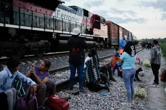 AMLO los engañaba con su “Vivan los migrantes”, hoy, México intensifica deportaciones de migrantes cubanos, guatemaltecos, salvadoreños y hondureños