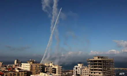 🛑ALERTA. Cientos de cohetes han sido lanzados desde la Franja de Gaza hacia Israel