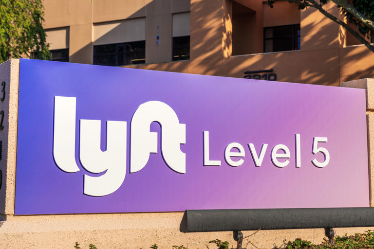 Lyft aumentará hasta en un 70% las ganancias de sus conductores