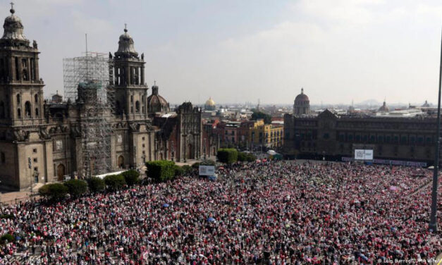 Decenas de miles de opositores exigen “voto libre” en México. Piden se vaya el narcopresidente AMLO