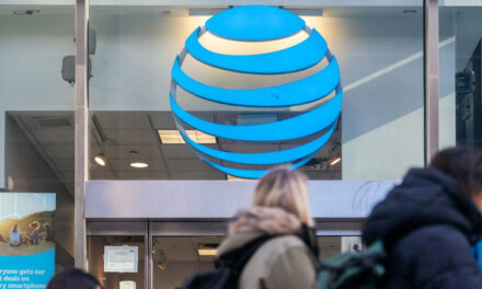 AT&T dice que los datos personales de 73 millones de titulares de cuentas en EE.UU. se filtraron a la ‘dark web’