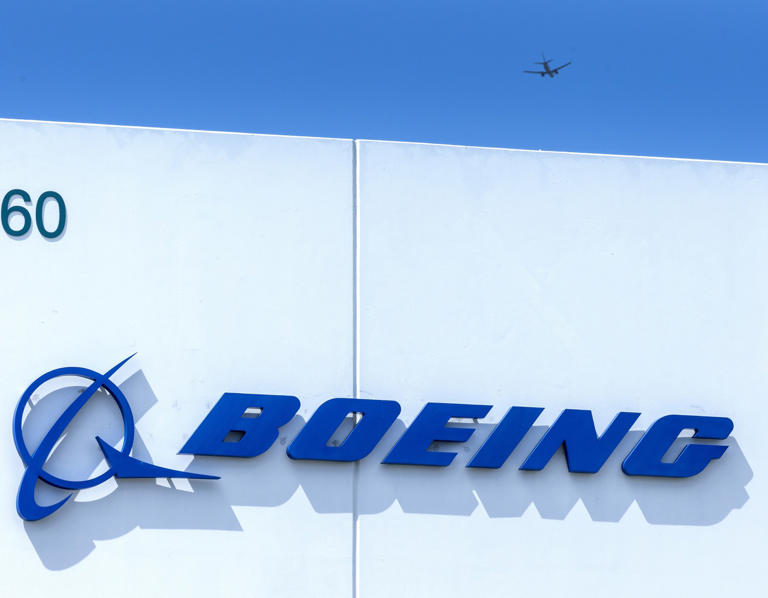 Boeing reduce sus pérdidas un 16 %, hasta 355 millones de dólares