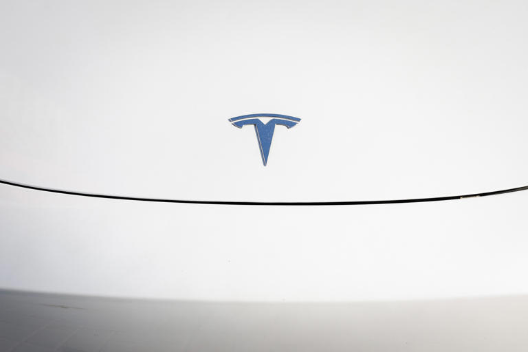 Las acciones de Tesla se disparan un 17 % en reacción al viaje de Musk a China
