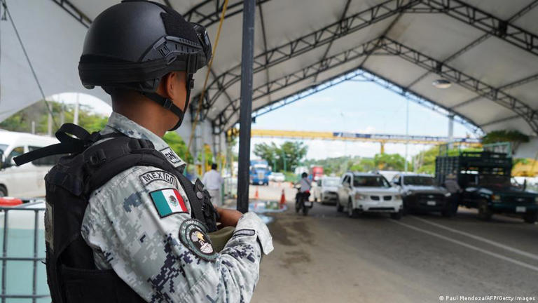 Estados Unidos emite alerta de viaje por violencia en México