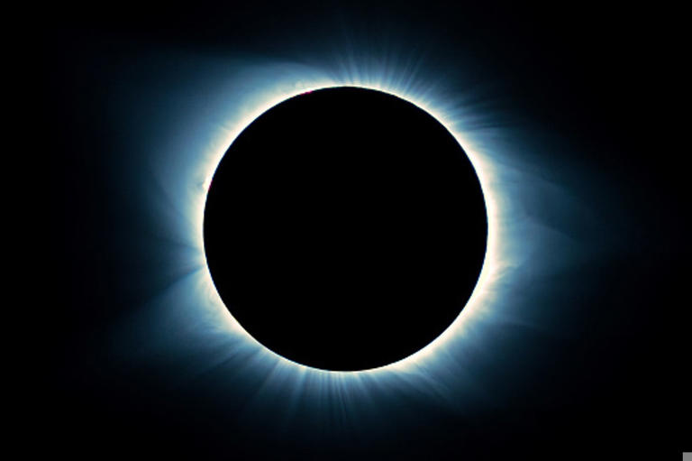 Eclipse solar 2024: así es cómo podría afectar a tu signo zodiacal