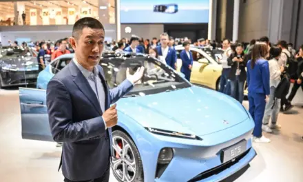 Estados Unidos podría imponer más aranceles si la producción de vehículos eléctricos chinos va a México