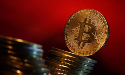 ‘Bitcoin Jesús’ acusado de fraude fiscal de $50 millones